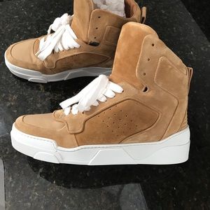 Givenchy “Tyson” Sneakers